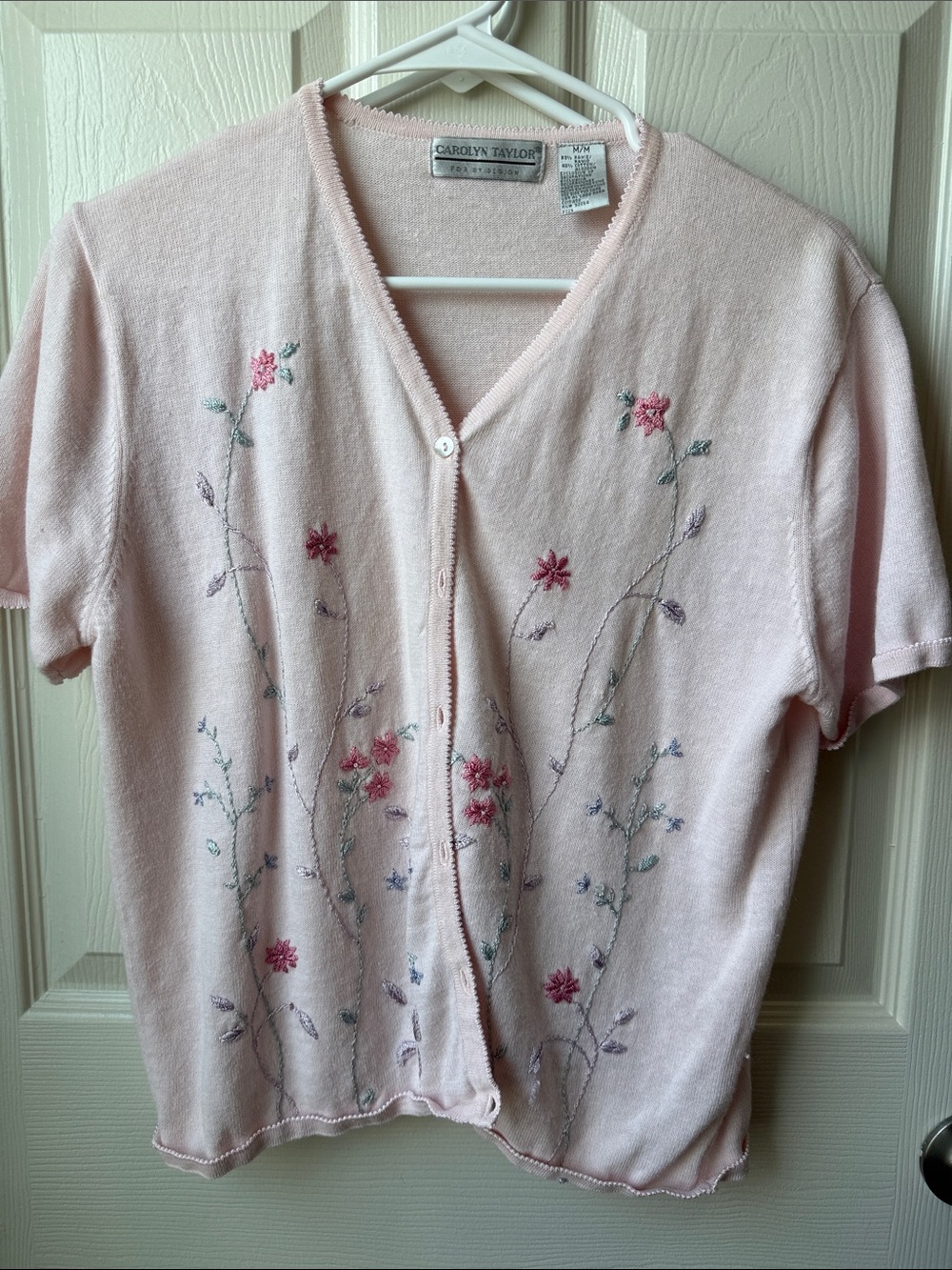 Carolyn Taylor vintage Light Pink Floral Embroidered Short-Sleeve Cardigan